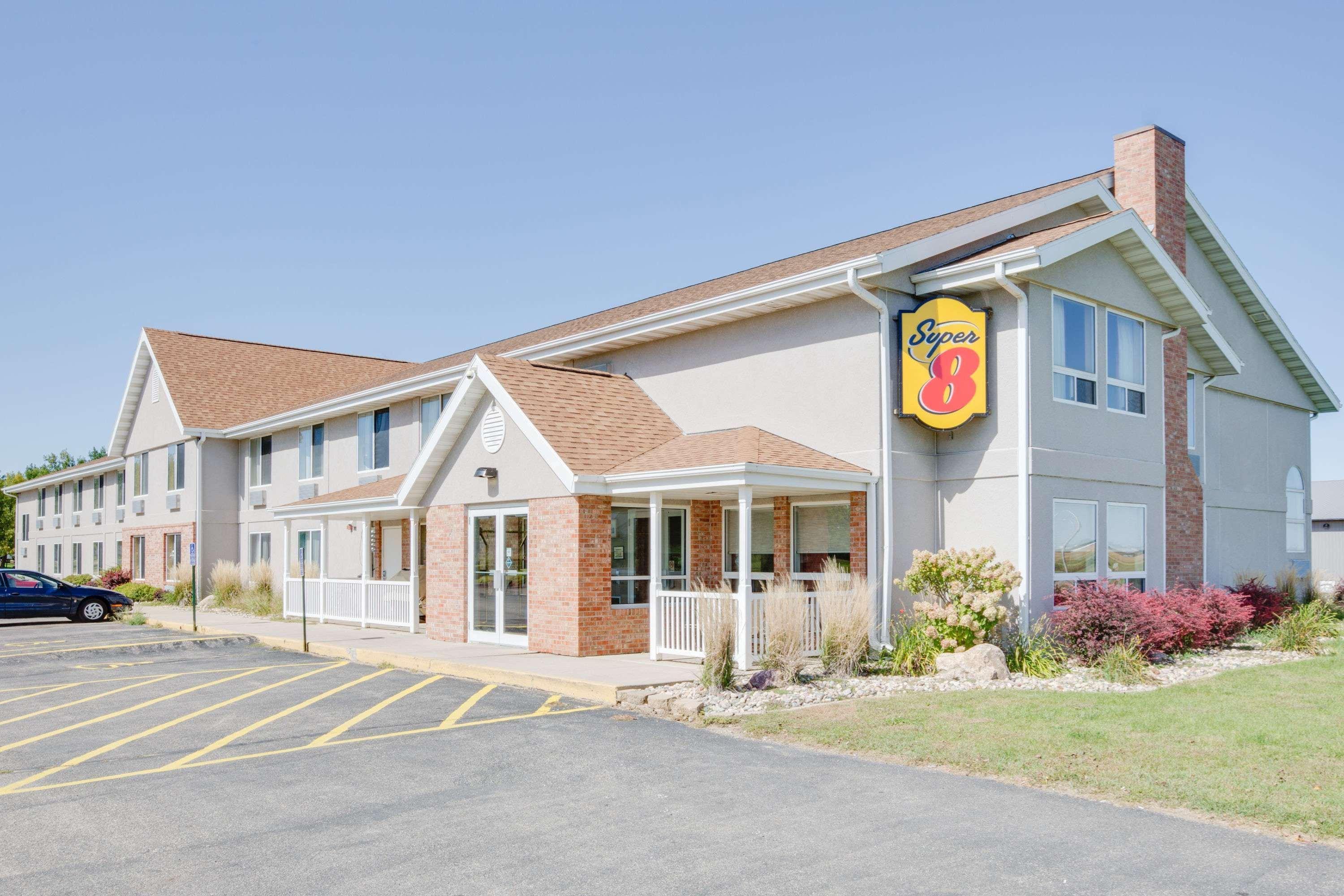 Super 8 By Wyndham Jackson Mn Hotel Exterior foto