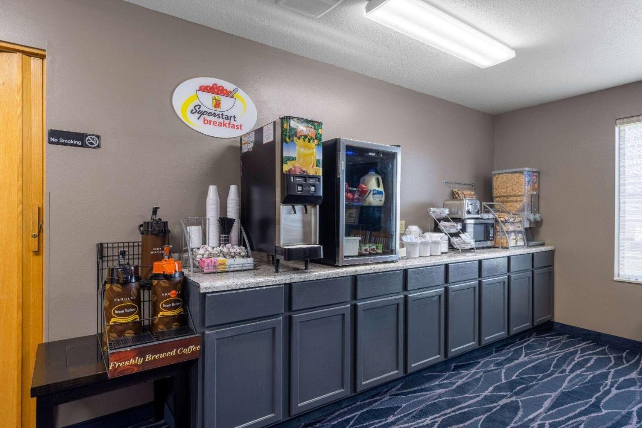 Super 8 By Wyndham Jackson Mn Hotel Exterior foto